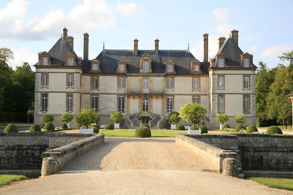 Château-Hôtel de Bourron Exterior foto